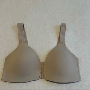 SPANX Brallelujah Adjustable Full Coverage Wireless Bra